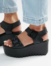 Сандалии на платформе ALDO - Черный лакированный