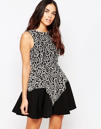 Кружевное короткое приталенное платье с контрастной кромкой Hedonia Gi