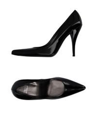 Туфли Stuart Weitzman