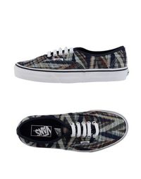 Низкие кеды и кроссовки Vans