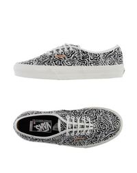 Низкие кеды и кроссовки Vans