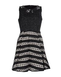 Короткое платье I'M Isola Marras