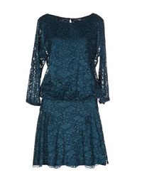 Короткое платье Soallure