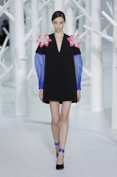 Платье с V-образным вырезом Delpozo