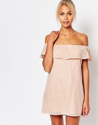 Платье с открытыми плечами Fashion Union - Бледно-розовый