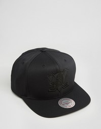 Бейсболка Mitchell &amp; Ness - Черный