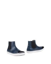 Синие Полусапоги и высокие ботинки Studio Pollini