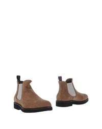 Полусапоги и высокие ботинки Santoni
