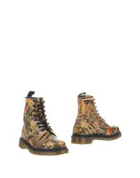 Полусапоги и высокие ботинки DR. Martens