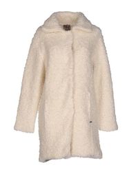 Пальто Guess