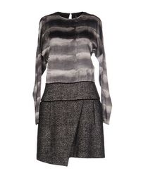 Короткое платье Class Roberto Cavalli