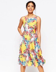 Платье с цветочным принтом Traffic People Sass And Sunshine Twirl