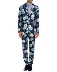 Костюм Valentino