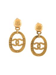 logo plaque clip on earrings Chanel Vintage