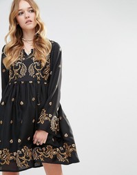 Короткое приталенное платье с вышивкой в стиле барокко Glamorous