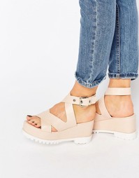 Сандалии на танкетке ASOS TALLEN - Телесный