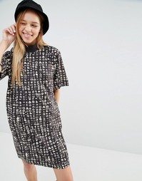 Платье-футболка с принтом Monki - Binkabinka