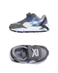 Низкие кеды и кроссовки Puma