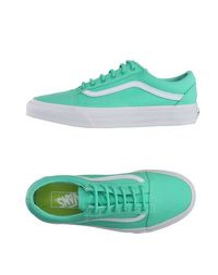 Низкие кеды и кроссовки Vans