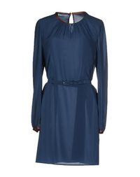 Короткое платье Prada