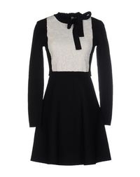 Короткое платье Valentino