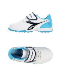 Низкие кеды и кроссовки Diadora