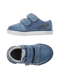 Низкие кеды и кроссовки Timberland