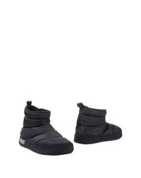 Черные Полусапоги и высокие ботинки Marc BY Marc Jacobs