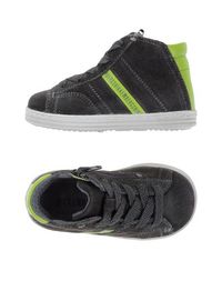 Низкие кеды и кроссовки Bikkembergs