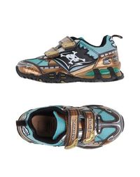 Низкие кеды и кроссовки Geox