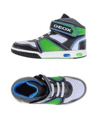 Высокие кеды и кроссовки Geox