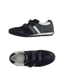 Низкие кеды и кроссовки Armani Junior