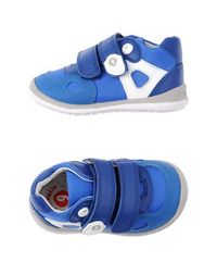 Низкие кеды и кроссовки Garvalin