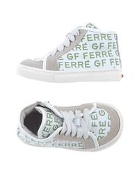Низкие кеды и кроссовки GF Ferre