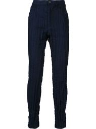 джинсы с мятым эффектом Issey Miyake Men