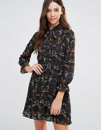 Платье с длинными рукавами и цветочным принтом Yumi - Черный
