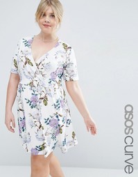 Чайное платье с запахом и винтажным цветочным принтом ASOS CURVE