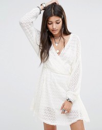 Платье с запахом Free People Snug Bug - Слоновая кость