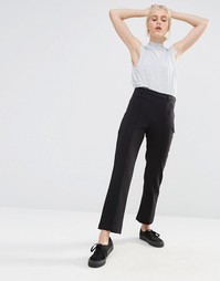 Строгие узкие брюки Monki - Черный