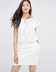 Белое платье с V‑образными вставками Soaked in Luxury - Белый
