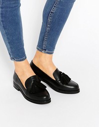 Лоферы с кисточками London Rebel
