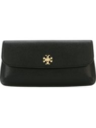 клатч с откидным клапаном Tory Burch