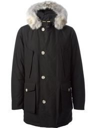 дутая куртка с меховой отделкой Woolrich
