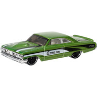Машинка Hot Wheels из базовой коллекции Mattel