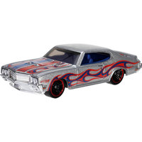 Машинка Hot Wheels из базовой коллекции Mattel