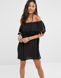 Платье с открытыми плечами и кисточками Boohoo - Черный