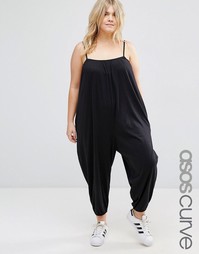 Комбинезон на бретельках с гаремными брюками ASOS CURVE - Черный