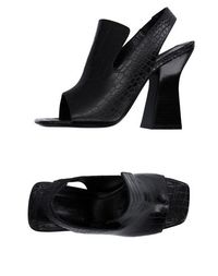 Домашние туфли CÉline
