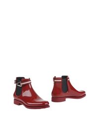 Красные Полусапоги и высокие ботинки Bally