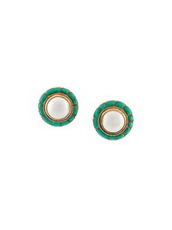 button clip-on earrings Chanel Vintage